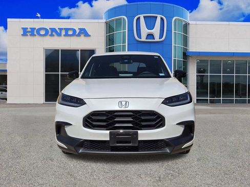 Used 2025 Honda HR-V Sport image 15