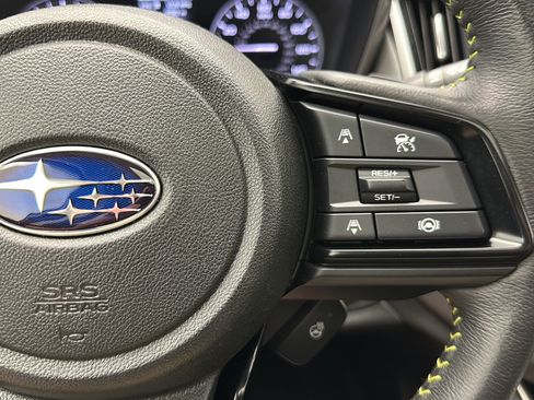 Used 2025 Subaru Outback Onyx Edition AWD/4WD image 18