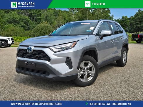 Used 2024 Toyota RAV4 XLE w/ Convenience Package AWD/4WD image 1