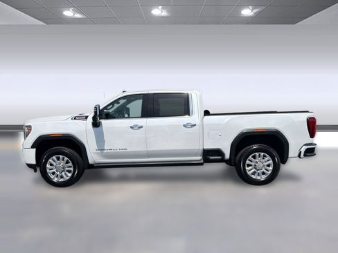 Used 2023 GMC Sierra 2500 Denali w/ Denali Ultimate Package AWD/4WD image 2