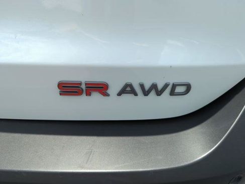 Certified 2025 Nissan Kicks SR AWD/4WD image 21