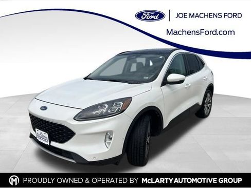 Used 2020 Ford Escape Titanium w/ Titanium Premium Package 2.0 AWD/4WD image 1