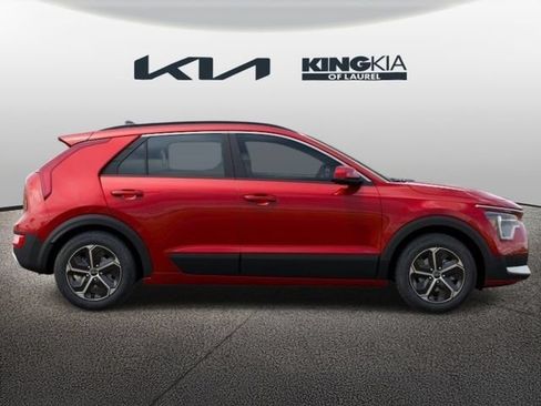 Used 2026 Kia Niro LX FWD image 8