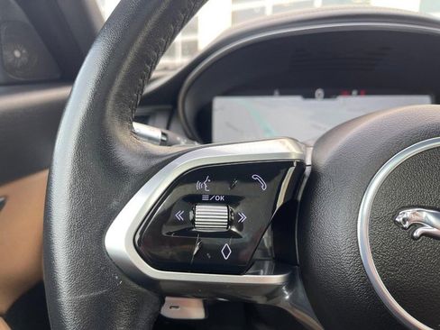 Used 2022 Jaguar E-PACE SE AWD/4WD image 25