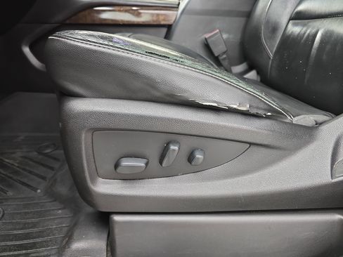 Used 2018 Chevrolet Tahoe LT w/ Luxury Package image 30