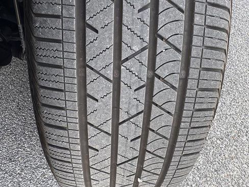 Certified 2025 Volkswagen Atlas SE FWD image 10