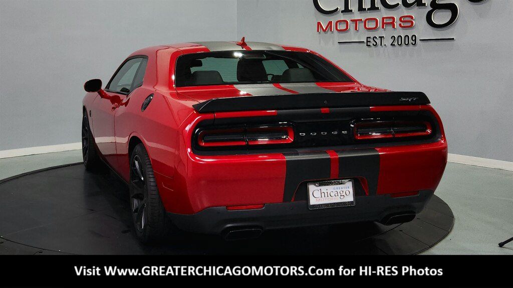 Used 2016 Dodge Challenger SRT Hellcat RWD image 10