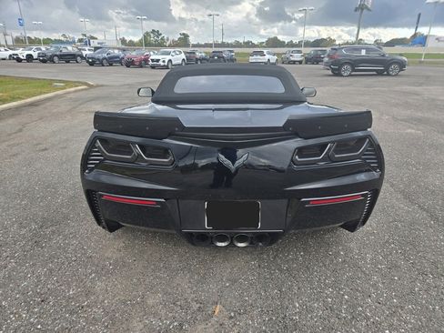 Used 2016 Chevrolet Corvette Z06 w/ 3LZ Preferred Equipment Group image 6