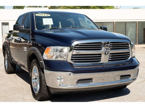 Used 2015 RAM 1500 Big Horn AWD/4WD image 33