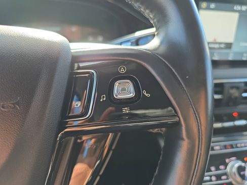 Used 2020 Lincoln Corsair AWD w/ Equipment Group 101A image 17