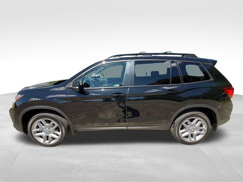 Used 2024 Honda Passport EX-L image 3