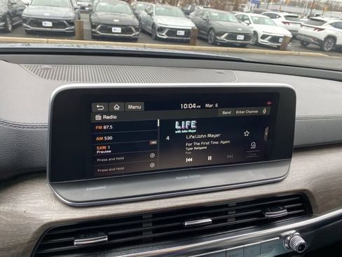 Used 2020 Kia Telluride SX w/ SX Prestige Package image 17