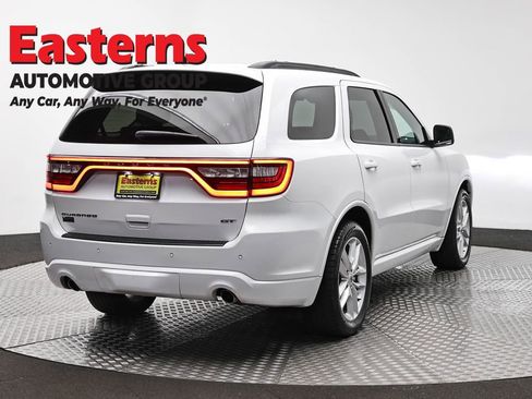 Used 2024 Dodge Durango GT RWD image 5