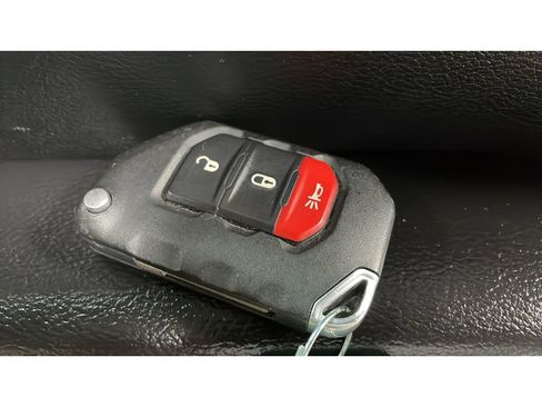 Used 2019 Jeep Wrangler Unlimited Sport S AWD/4WD image 18