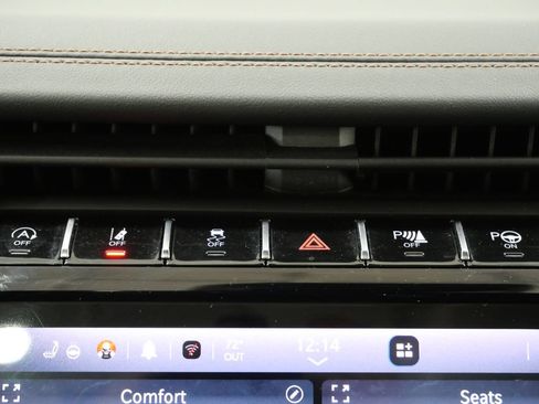Used 2023 Jeep Grand Cherokee Summit w/ Adv Protech Group IV AWD/4WD image 21