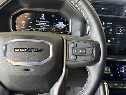 Used 2025 GMC Sierra 1500 Denali Ultimate AWD/4WD image 16