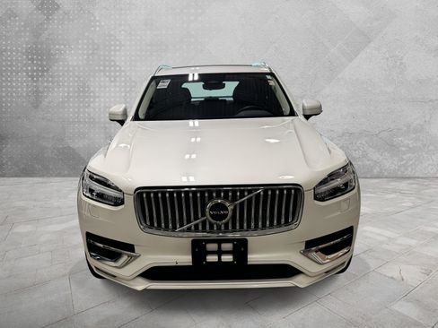 Used 2023 Volvo XC90 B6 Plus w/ Protection Package Premier AWD/4WD image 2