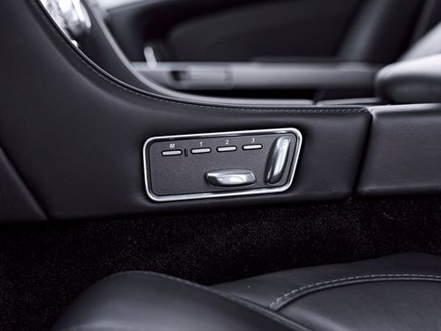 Used 2014 Aston Martin DB9 Coupe RWD image 53