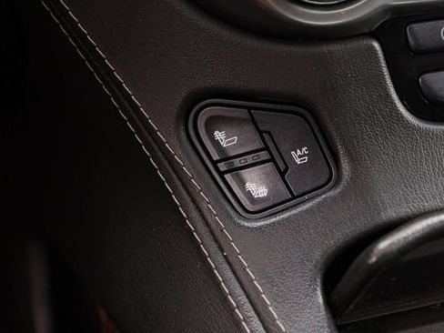 Used 2016 Chevrolet Suburban LTZ AWD/4WD image 21