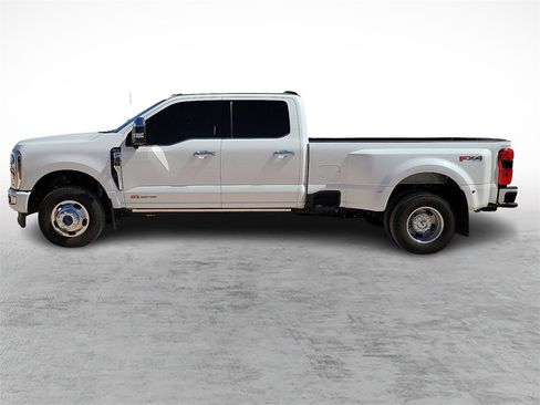 Used 2024 Ford F350 Limited w/ FX4 Off-Road Package image 6
