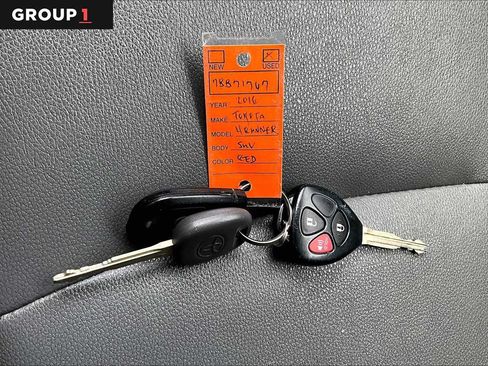 Used 2016 Toyota 4Runner SR5 Premium AWD/4WD image 15