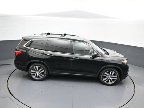 Used 2017 Honda Pilot Elite image 41