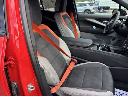 New 2026 Chevrolet Blazer EV SS AWD/4WD image 23