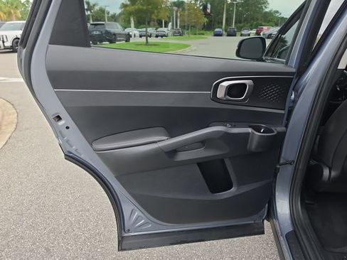 Certified 2024 Kia Sorento LX FWD image 13