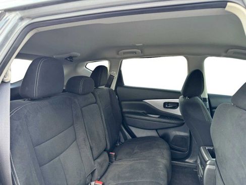 Used 2020 Nissan Murano SV image 41