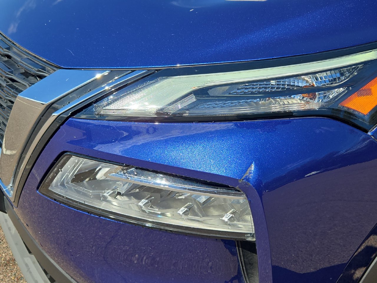 Used 2023 Nissan Rogue SV FWD image 22