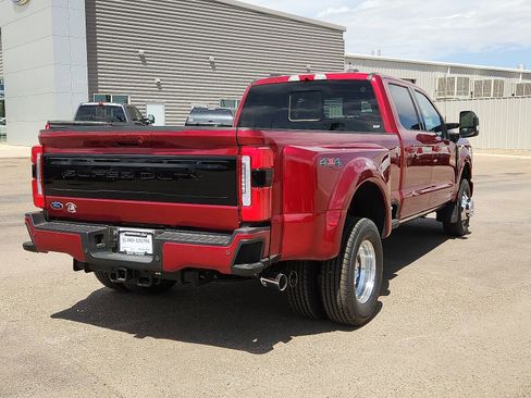 New 2026 Ford F350 4x4 Crew Cab DRW Super Duty image 4