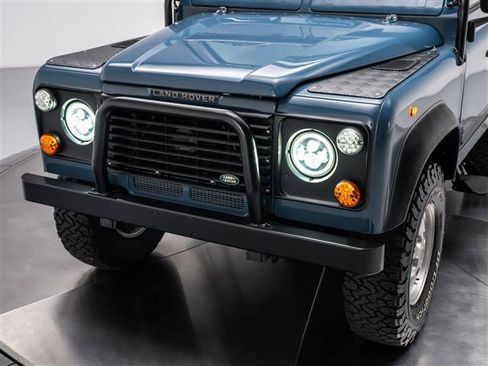 Used 1997 Land Rover Defender 90 AWD/4WD image 9