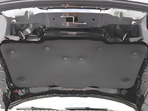 Used 2025 Ford Expedition Max Active RWD image 8