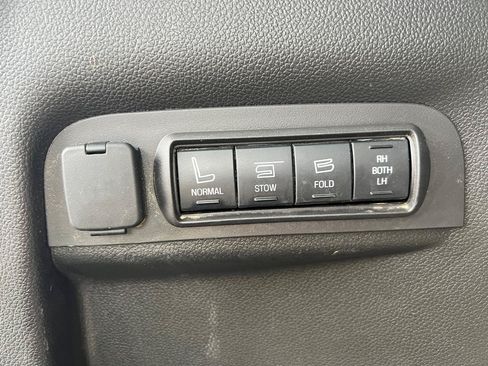 Used 2013 Ford Explorer Limited FWD image 36