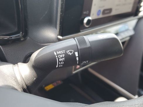 Used 2025 Toyota Camry LE FWD image 28