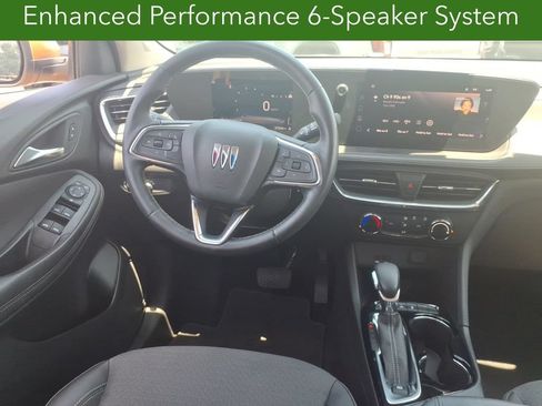 Certified 2024 Buick Encore GX Preferred FWD image 18