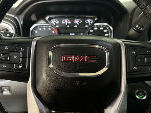 Used 2022 GMC Sierra 1500 SLT w/ SLT Premium Plus Package image 27