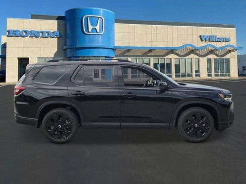 New 2026 Honda Pilot Black Edition image 6