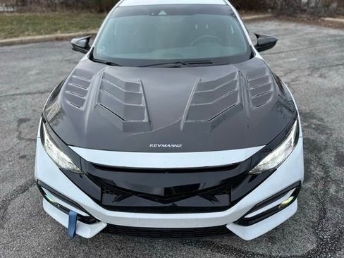 Used 2021 Honda Civic Sport Touring image 14