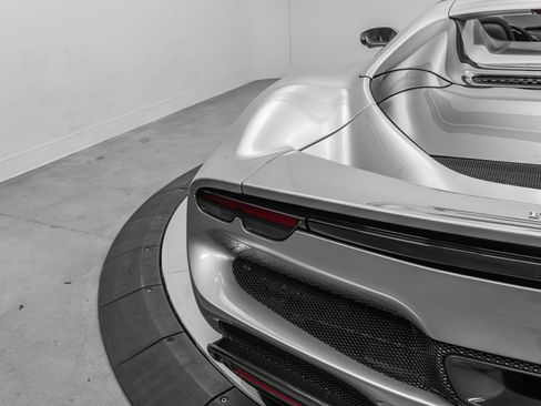 Certified 2025 Ferrari 296 GTS image 45