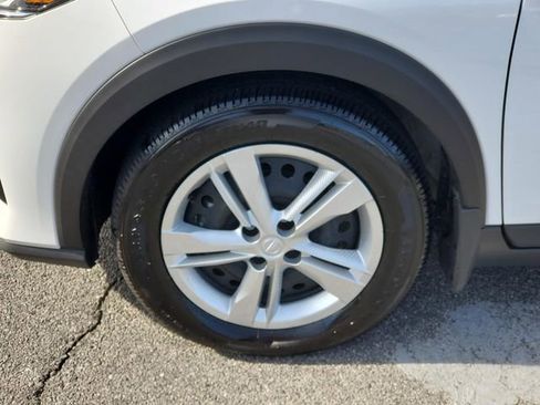 Certified 2025 Nissan Kicks Play S image 10