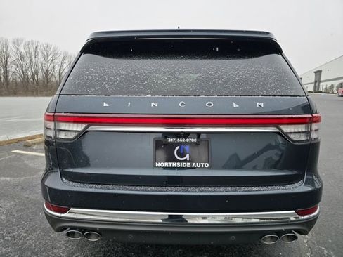 Used 2023 Lincoln Aviator Reserve w/ Equipment Group 201A image 8