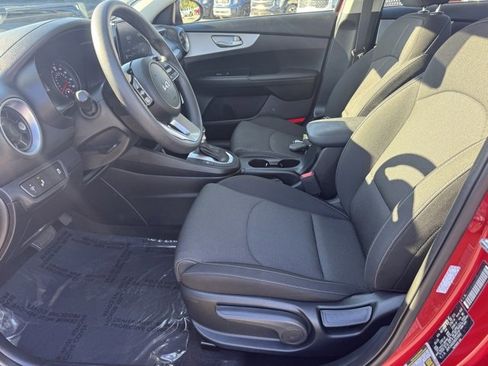 Certified 2024 Kia Forte LXS w/ LXS Technology Package image 14