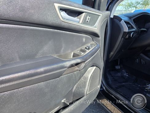 Used 2024 Ford Edge SEL AWD/4WD image 11