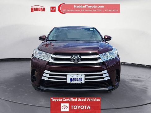Certified 2019 Toyota Highlander LE AWD/4WD image 9