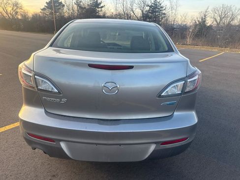Used 2013 MAZDA MAZDA3 i Touring FWD image 6