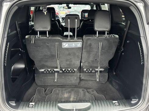 Used 2019 Chrysler Pacifica Touring-L Plus w/ S Appearance Package image 36