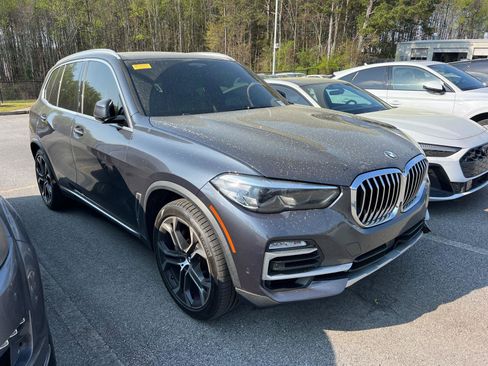 Used 2021 BMW X5 sDrive40i w/ Premium Package image 3