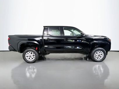 New 2025 Toyota Tacoma SR5