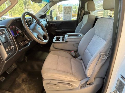 Used 2015 Chevrolet Silverado 3500 W/T RWD image 9
